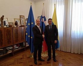 О встрече Посла России в Словении Т.Р.Эйвазова с мэром г.Целье Б.Шротом О встрече Посла России в Словении Т.Р.Эйвазова с мэром г.Целье Б.Шротом